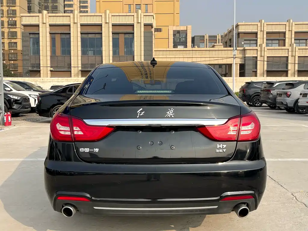 Hongqi H7 2021 1.8T Official Edition