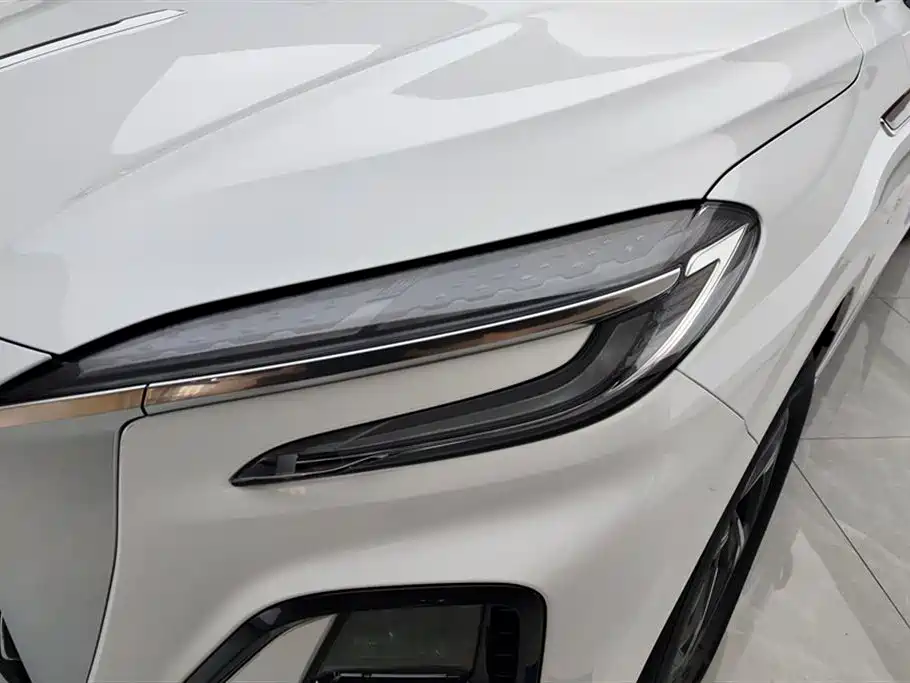 Hongqi HS3 2023 1.5T two-wheel drive Shanwei Version