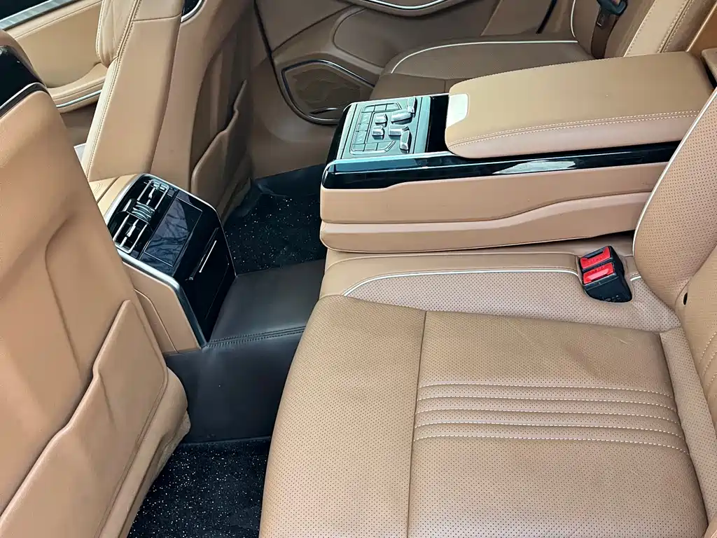 Hongqi H9 2020 Model 2.0T Zhilian Qichang Version