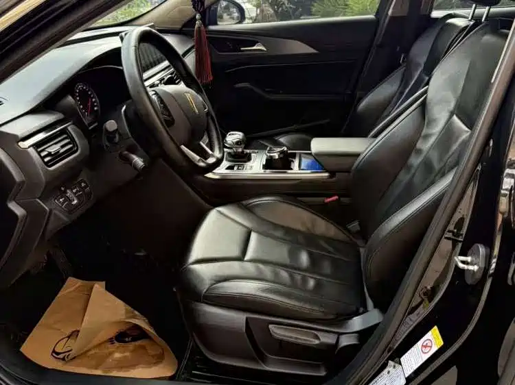 Hongqi H5 2020 1.5T DCT Flag Rhyme Version