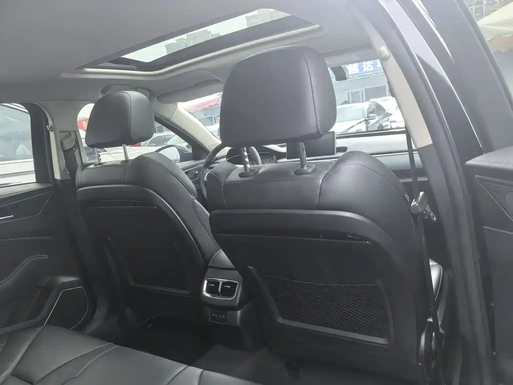 Hongqi H5 2020 1.8T Automatic Intelligent Union Flag Chang Version