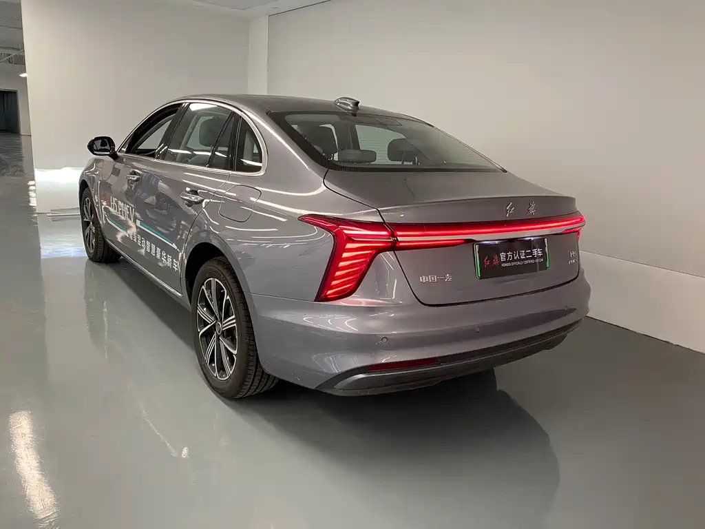 Hongqi H5 PHEV 2025 Model 170 Super Hybrid Version