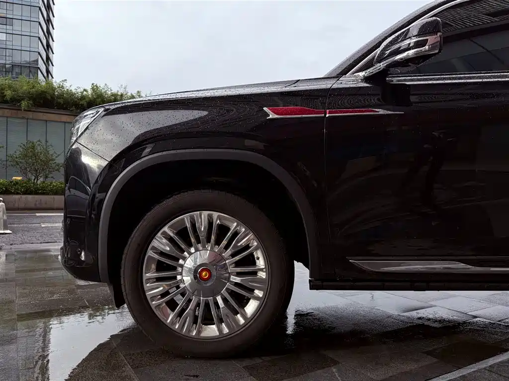 Hongqi Guoyao 2022 4.0T Monarch Ultimate Edition 4 Seats