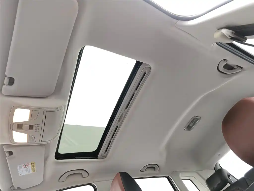 Pentium T33 2019 1.6L manual luxury Country VI