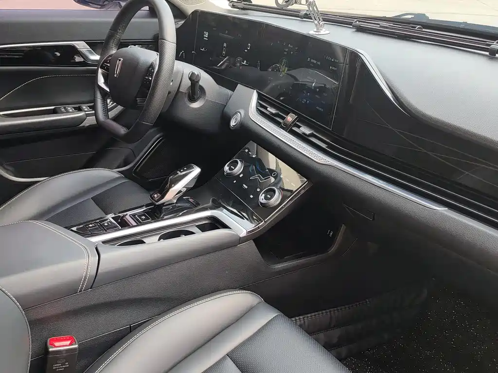 Pentium B70 2021 1.5T automatic Yuxiang Type