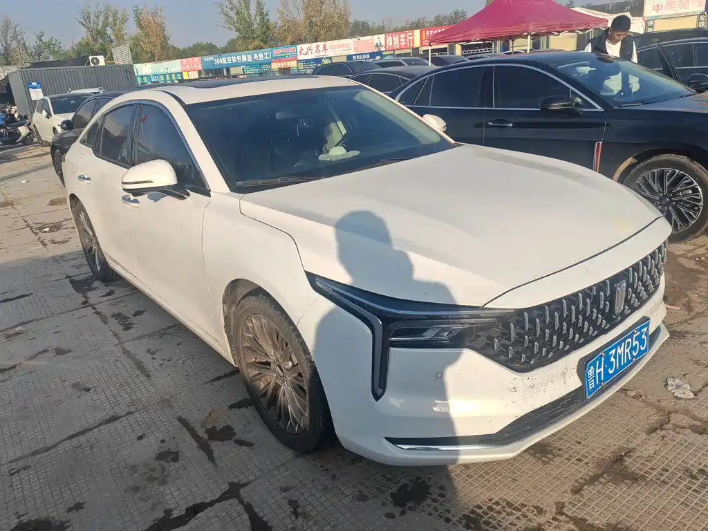 Pentium B70 2023 third-generation 1.5T automatic enjoyment type