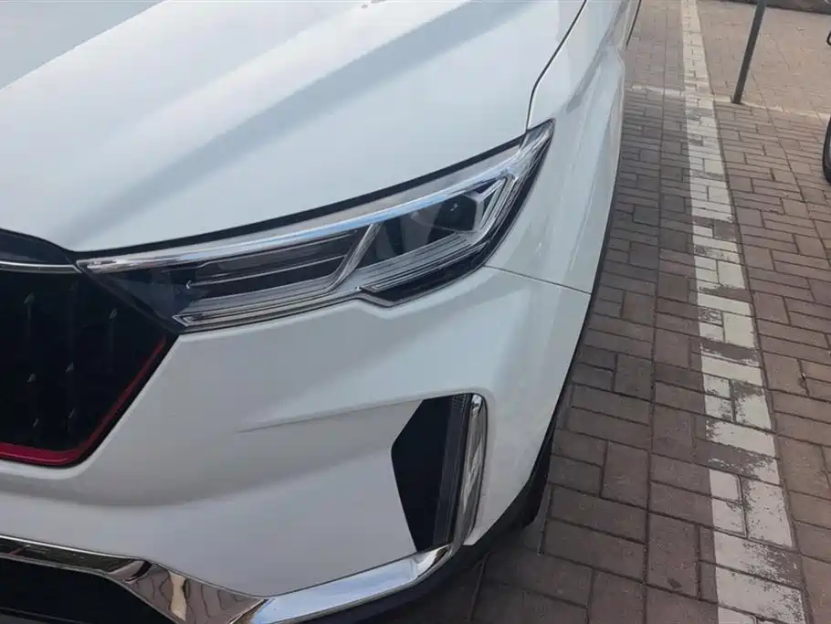 Pentium T33 2021 1.2T DCT Luxury