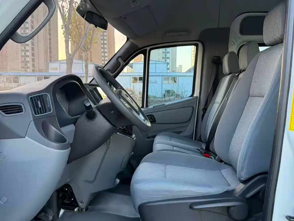 Tuyano 2021 2.0T manual pass-through extension shaft top 5/6/7 seat 4F20TC3