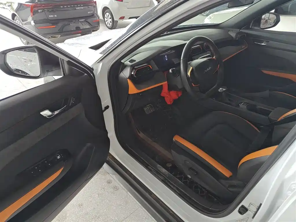 Фото машины 10