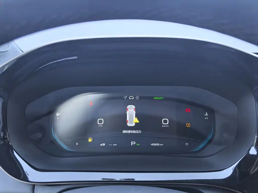 Фото машины 24