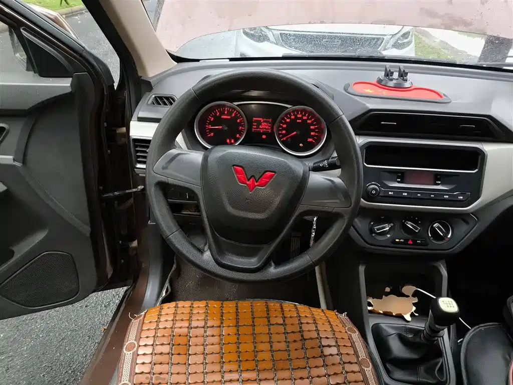 Wuling Hongguang 2021 facelift 1.5L S standard Hydraulic Booster LAR