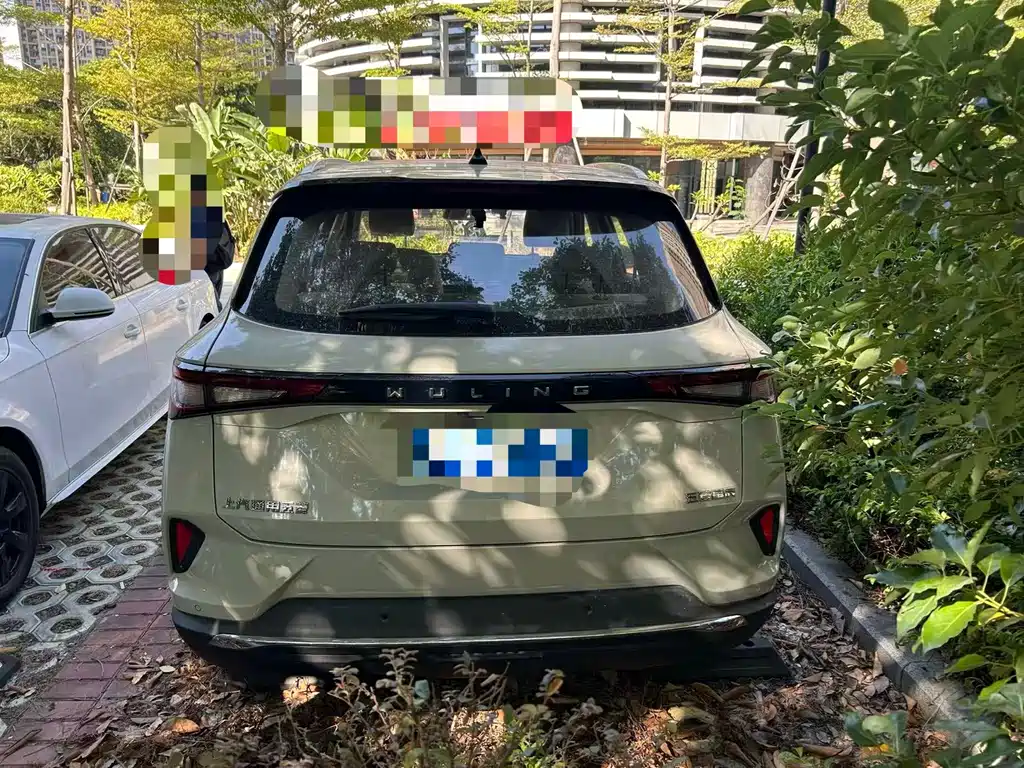 Wuling Xingchen 2021 1.5T CVT Star Obsidian Edition