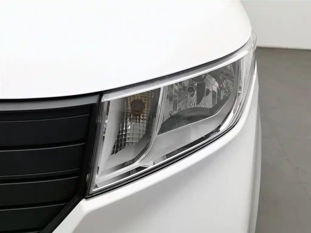 Wuling Hongguang PLUS 2019 1.5T manual Standard 7-seater