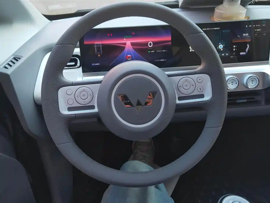 Wuling Air ev Clear Sky 2023 Four-seater-Advanced Version