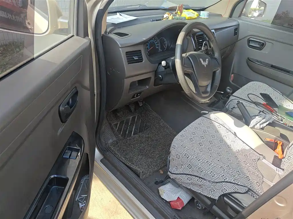 Wuling Rongguang V 2019 1.5L Standard National VI LAR