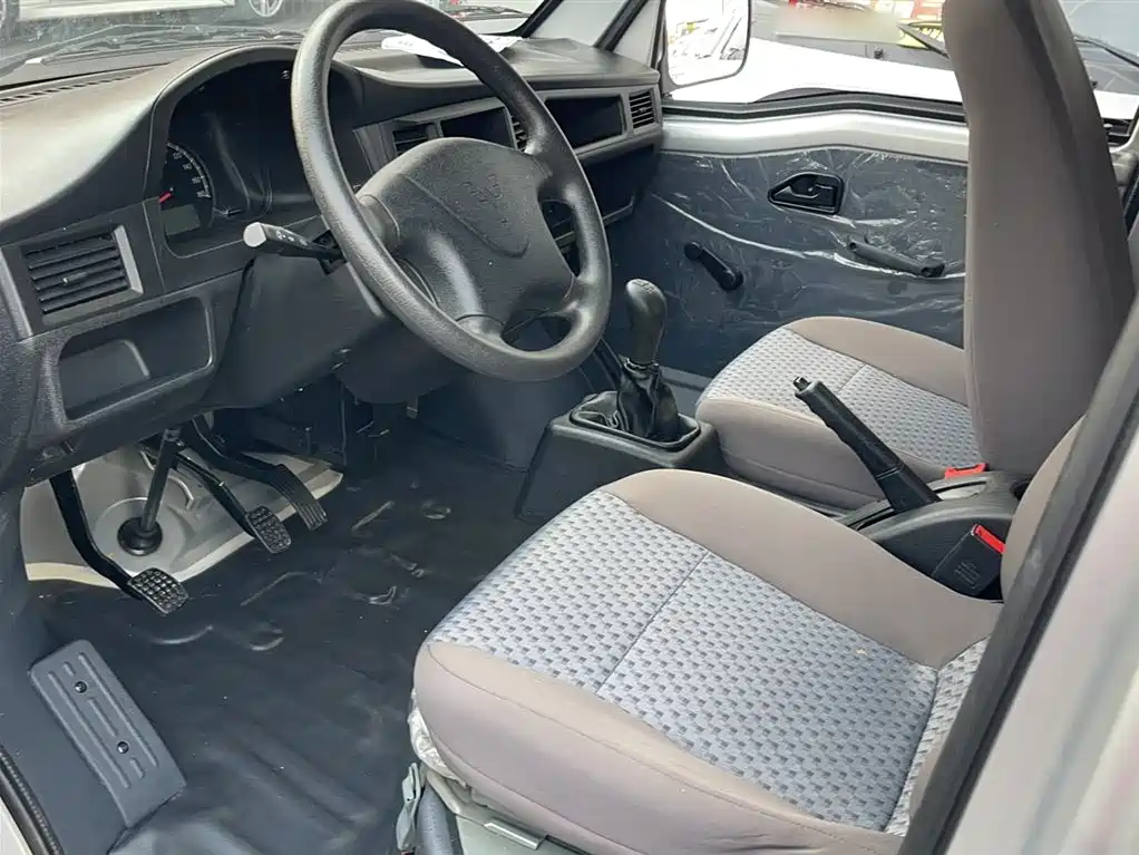 Wuling Zhiguang 2020 1.2L Van Transporter Practical National VI 2-seater LSI