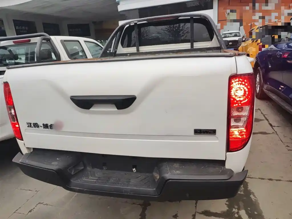 Фото машины 23