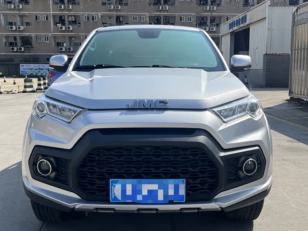 Yuhu 7 2020 2.0T diesel automatic two-wheel drive comfort edition long axis Country VI JX4D20A6L