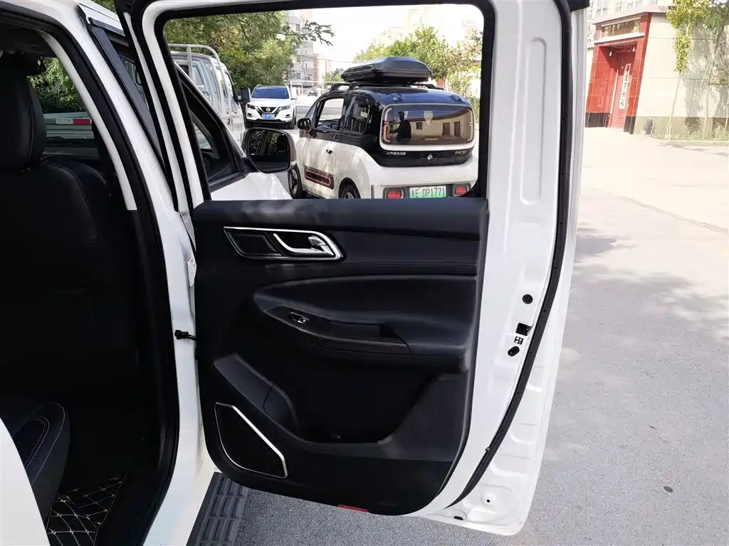 Фото машины 8