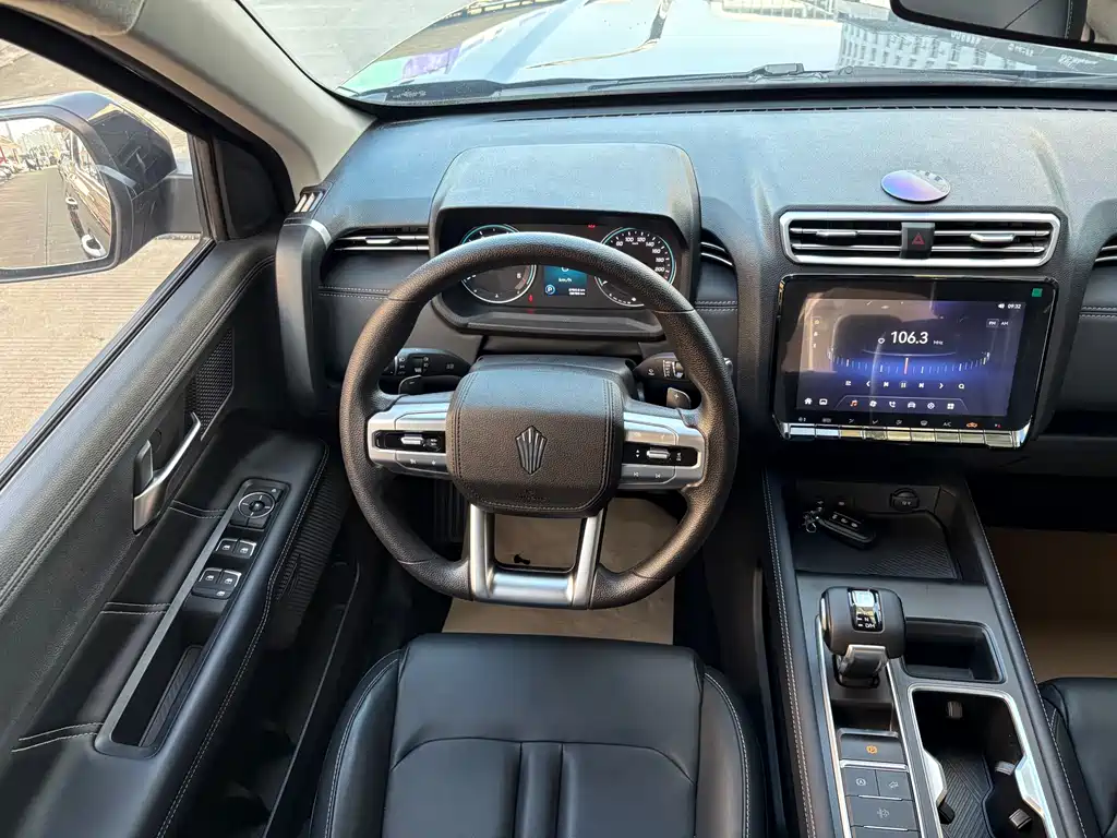 Avenue 2023 Almighty 2.3T diesel automatic Two-wheel drive standard shaft Comfort Model