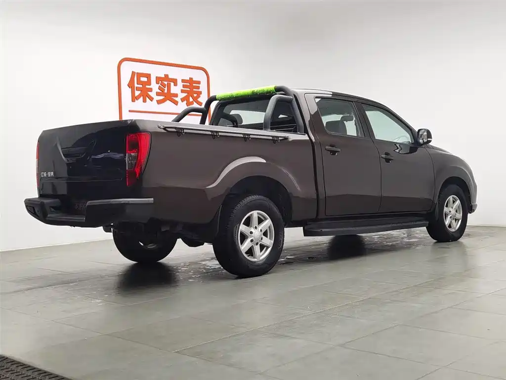 Baodian 2020 2.5T diesel two-wheel drive comfort edition long axis JX4D25A6L