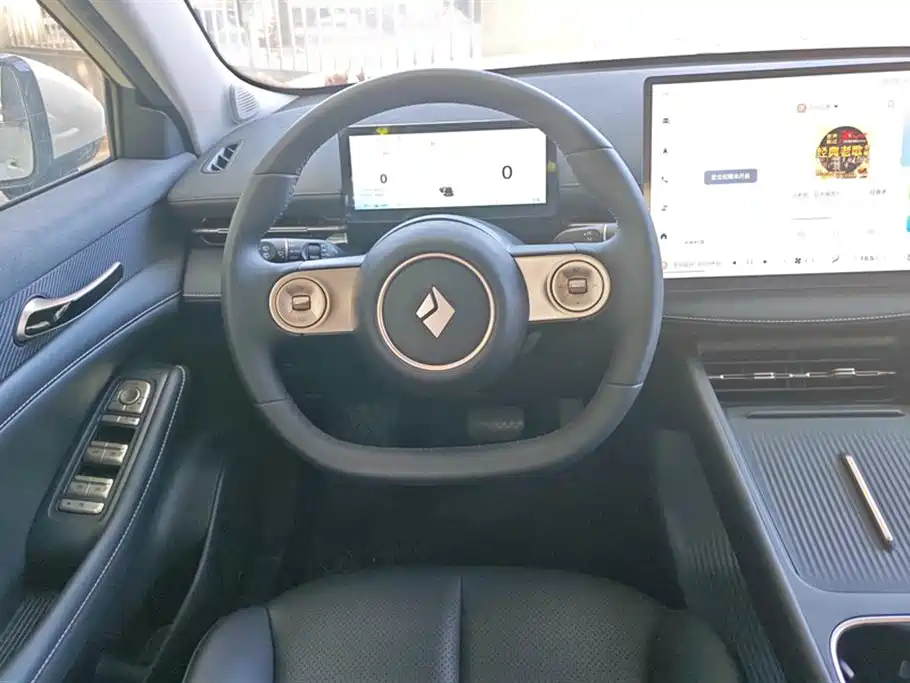 Baojun Yunhai 2024 140km plug-in hybrid version