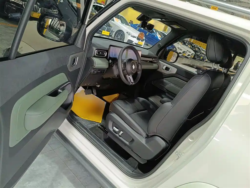 Фото машины 24