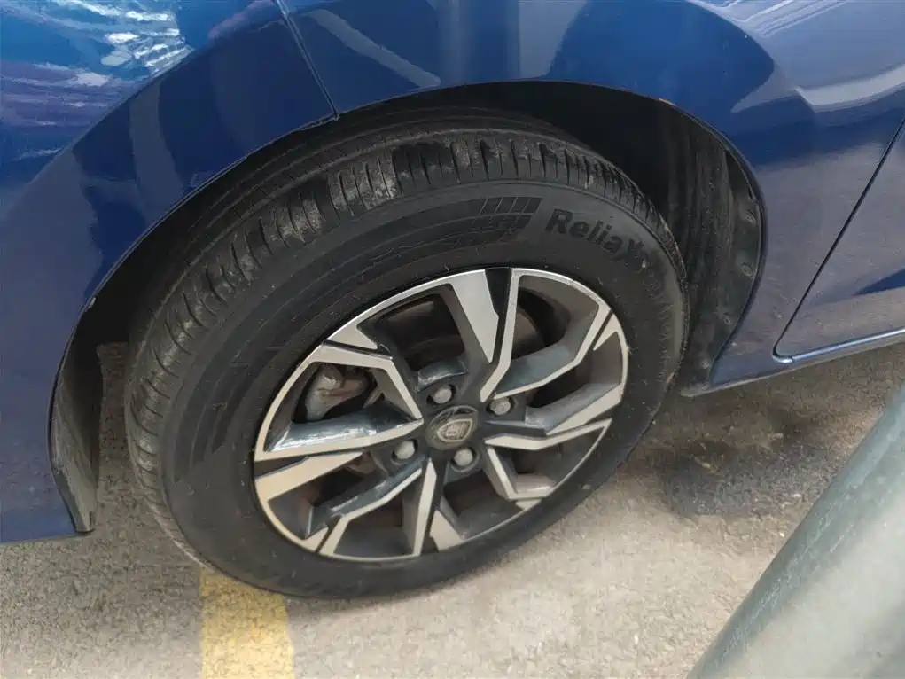 Фото машины 24