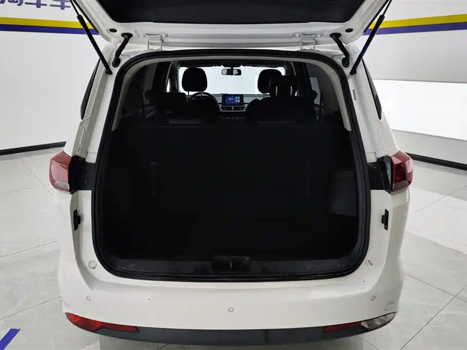 Фото машины 10