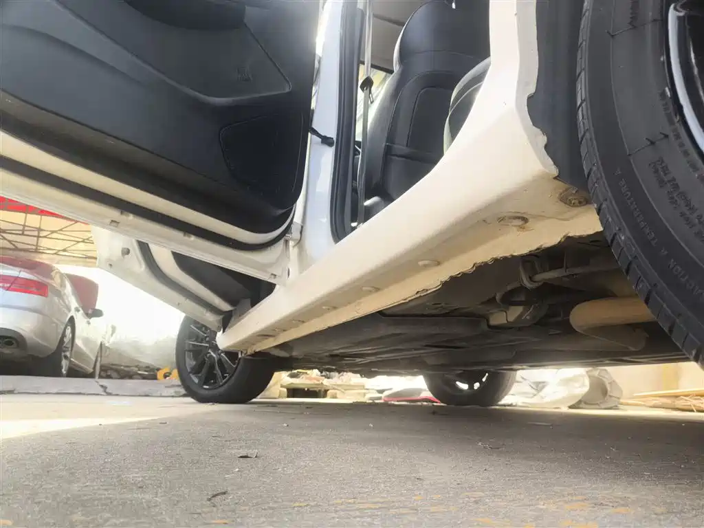 Фото машины 23