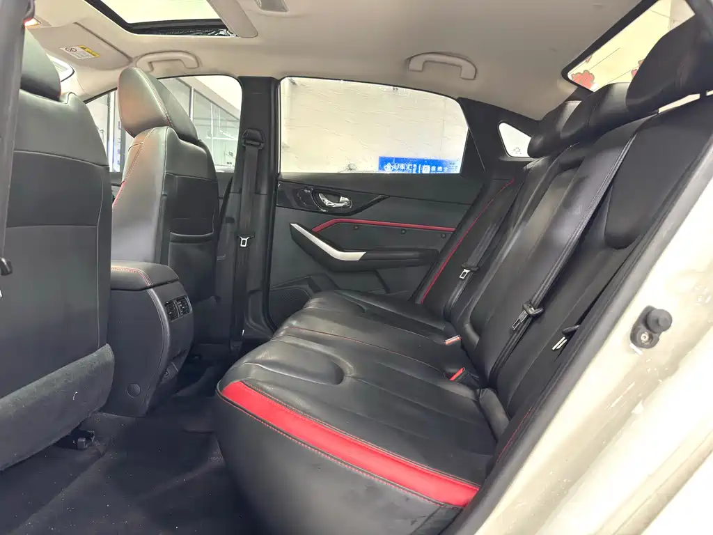 Qichen D60 2019 1.6L XL CVT Zhilian Elite Edition