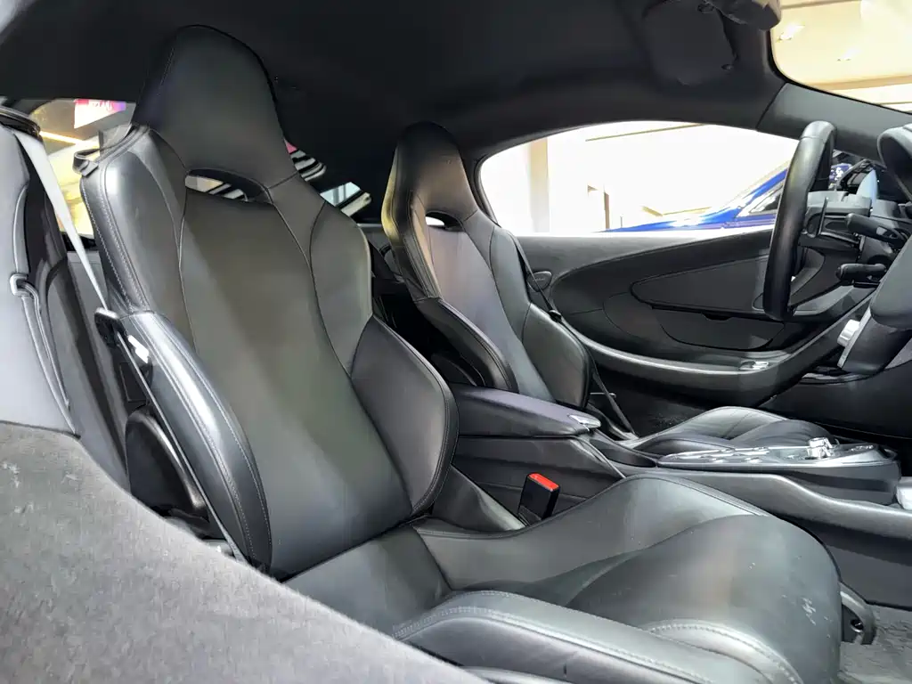 Фото машины 18