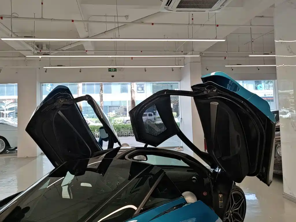 Фото машины