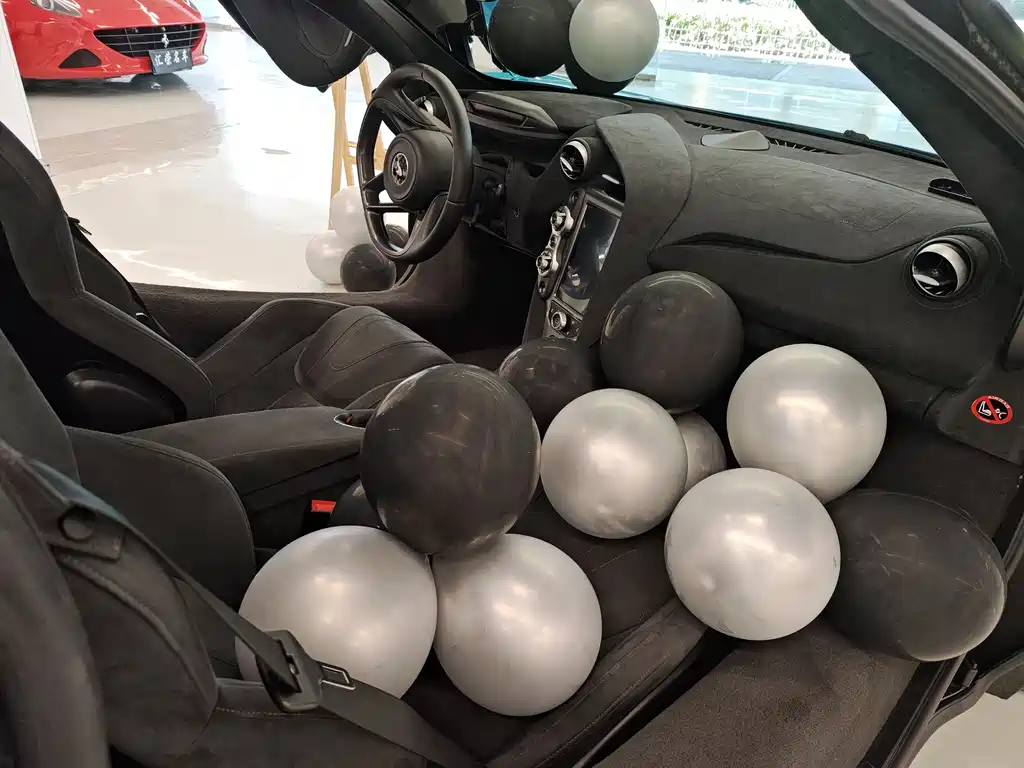 Фото машины