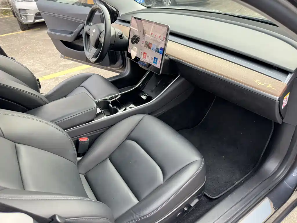 Фото машины 10