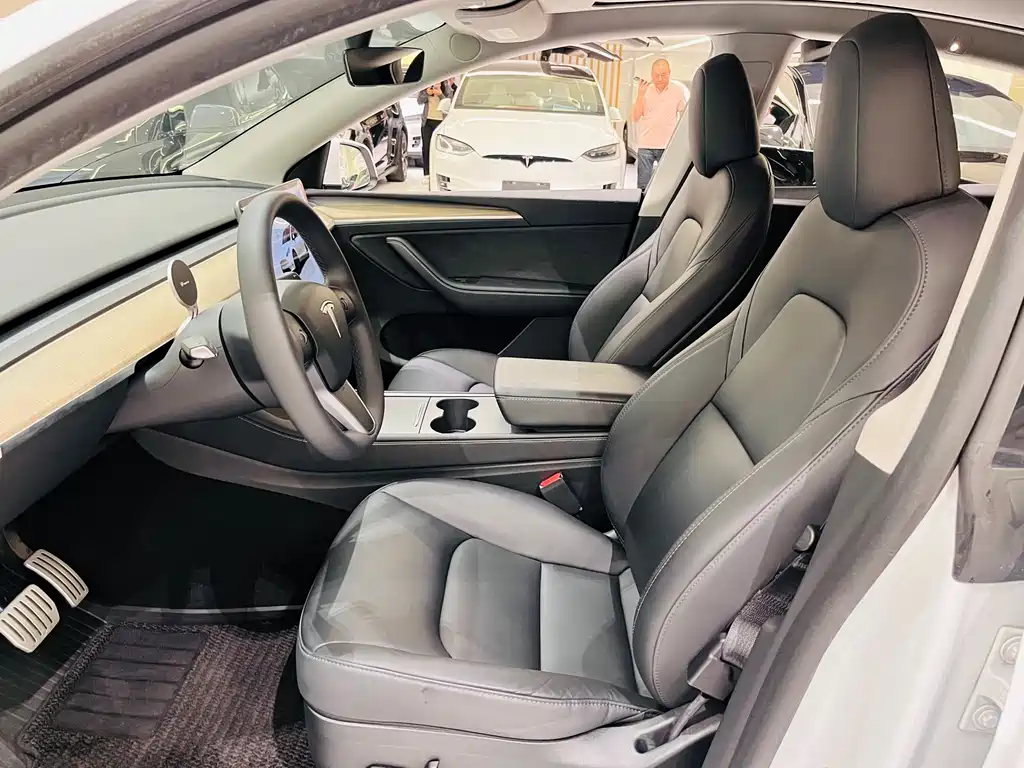 Фото машины 18