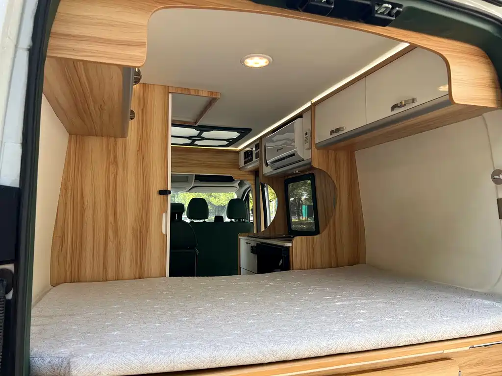 Фото машины 33