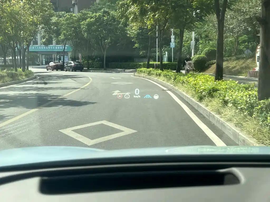 Denza N7 2024 630 four-wheel drive Smart driving Max version