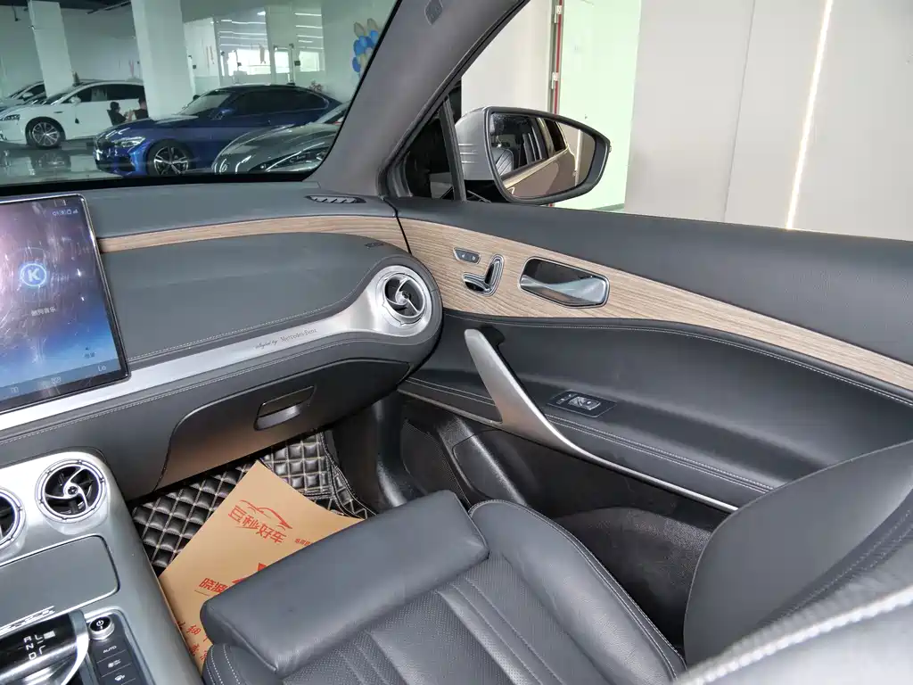 Denza X 2020 PHEV Ultimate Edition