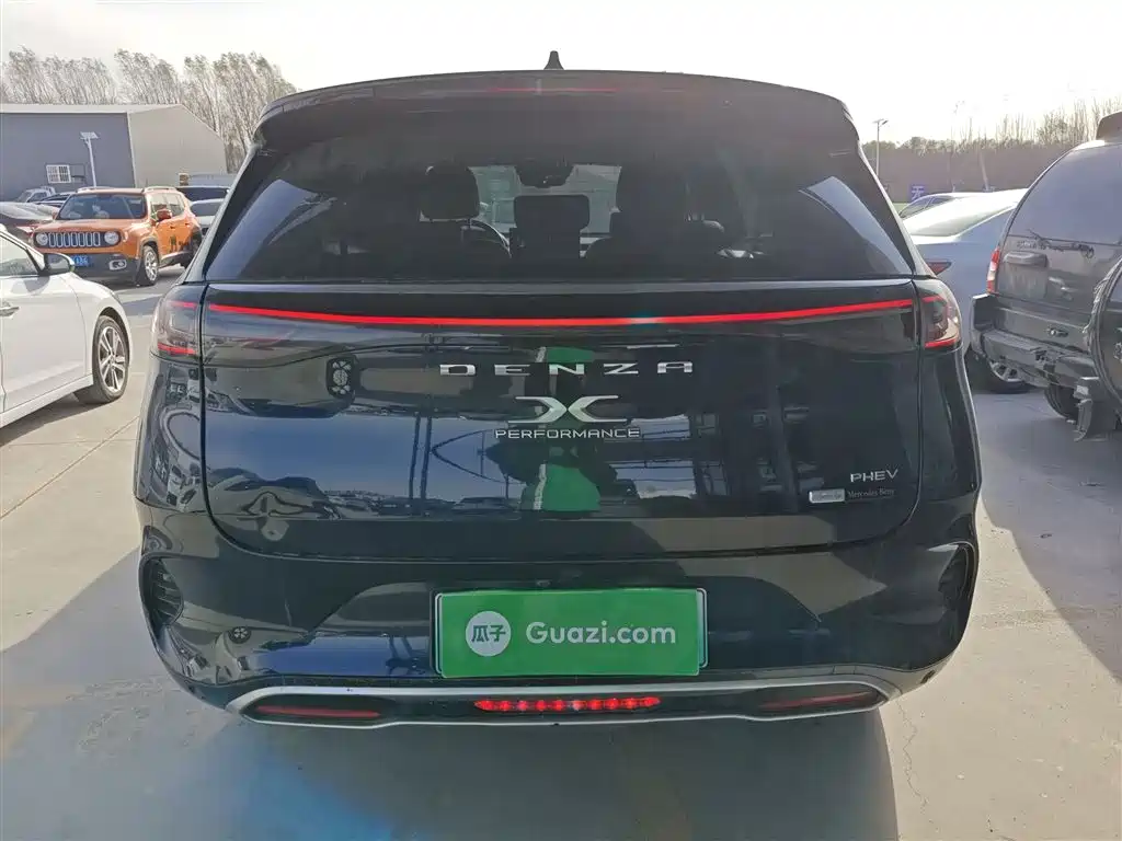 Denza X 2020 PHEV Classic Edition