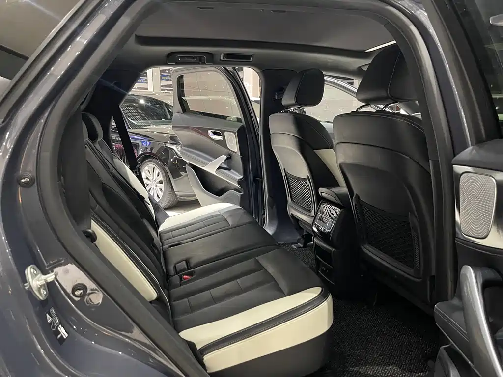 Фото машины 12