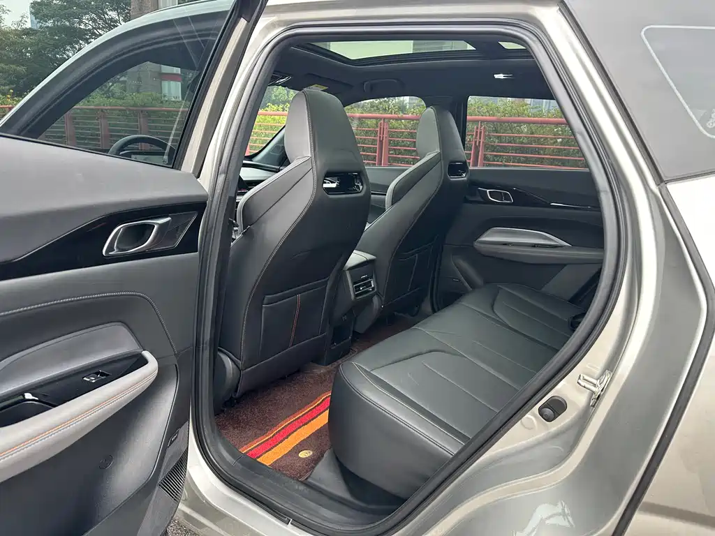 Changan Auchan Z6 New Energy 2023 Smart IDD 150KM Flagship PLUS Smart Parking Edition