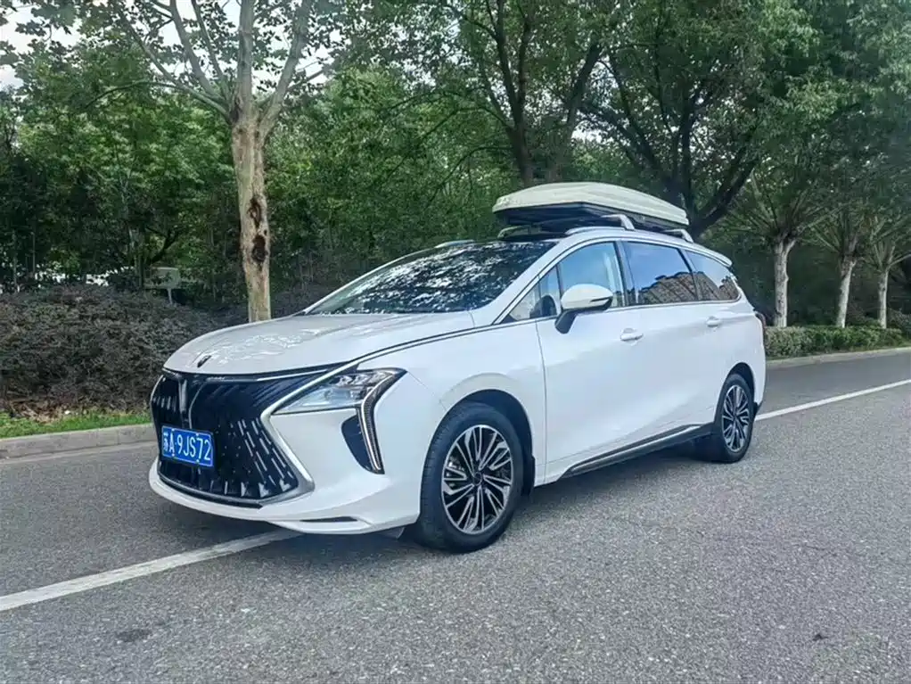 Popular yacht 2022 1.5T DCT Wind Chasing Version