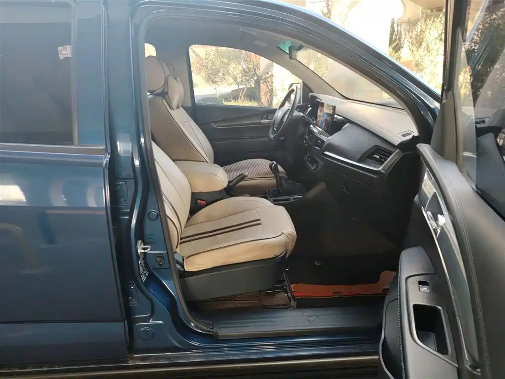 TAGA DAGA H 2021 3.0T diesel manual four-wheel drive value version long wheelbase 4KH1CT6H1