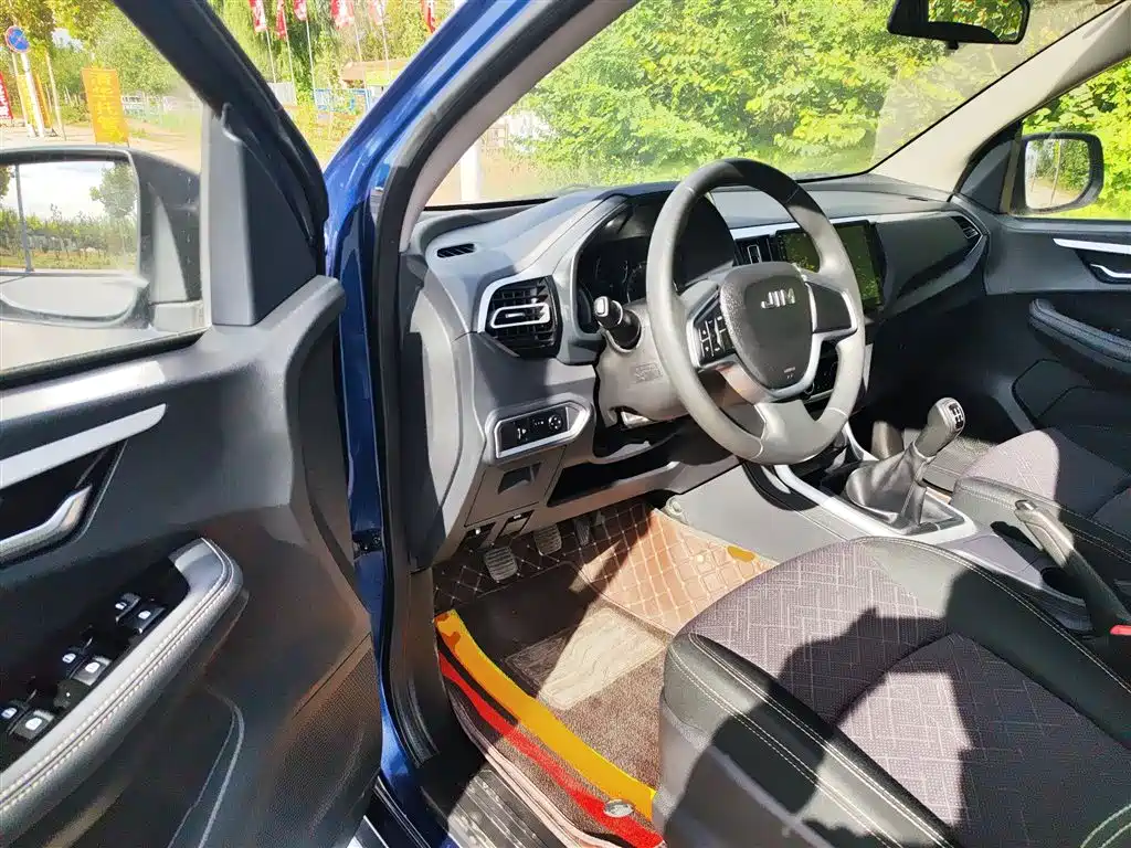 RE-MAX 2022 2.4T classic gasoline two-wheel drive comfortable long-axis version 4K22D4T