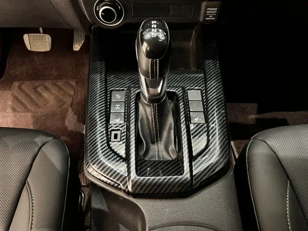 D-MAX 2021 1.9T automatic four-wheel drive diesel universal collar type RZ4E