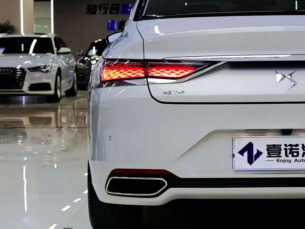 DS 9 2021 45THP Montmartre Aggressive Edition