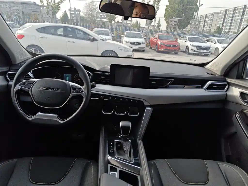 Beijing X3 2019 1.5T CVT Glory Edition