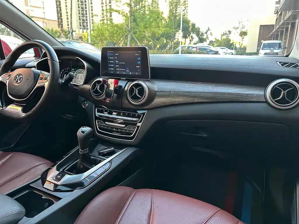 Shenbao D50 2019 1.5L Manual Premium Edition Country VI