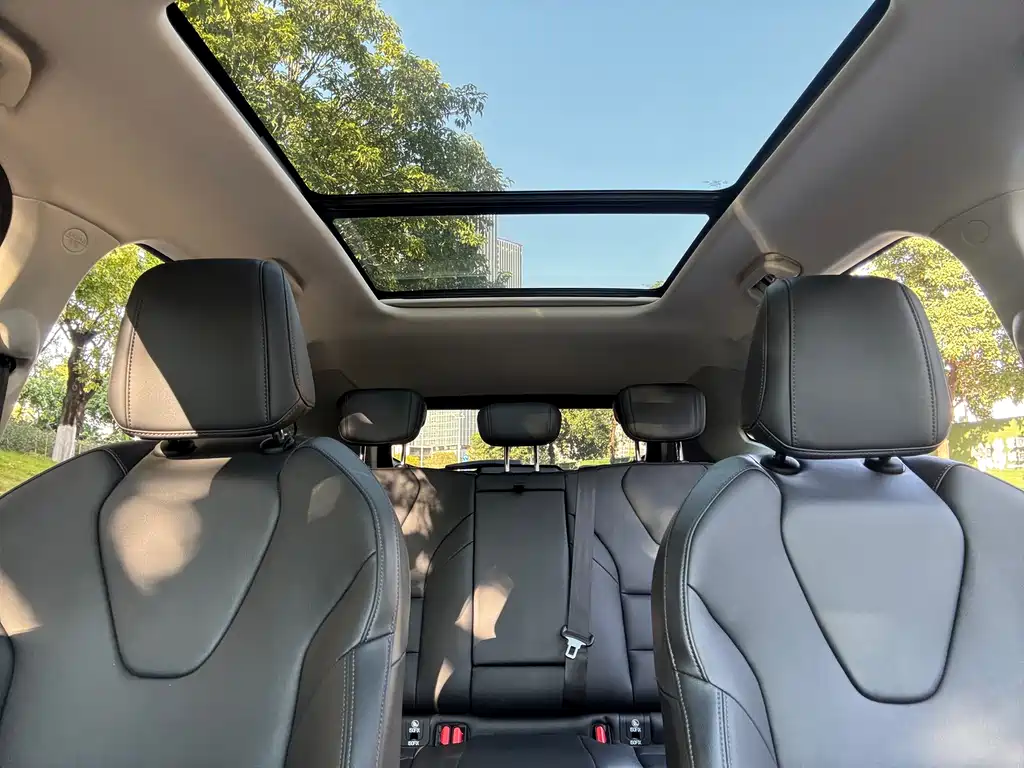 Фото машины 32